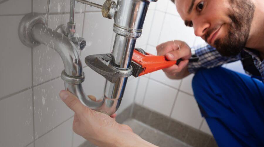 Expert burst pipe repair services in South Sterling, PA